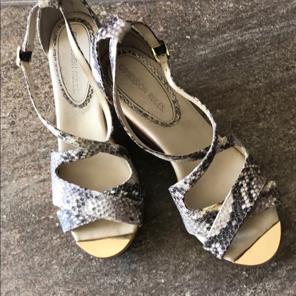 Snakeskin wedges